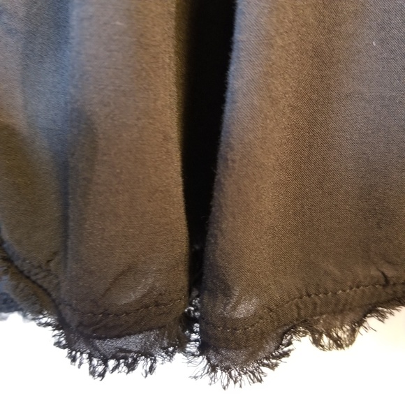 Ecoté | sleeveless, big spin blouse - Picture 3 of 7